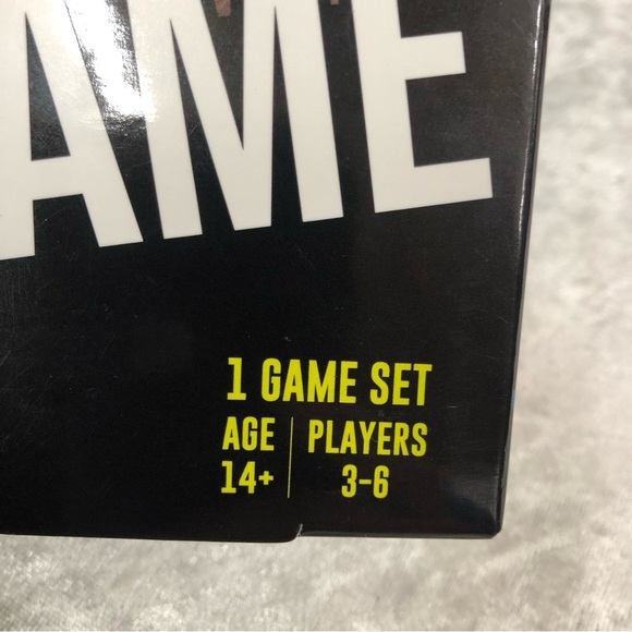 Impractical Jokers card game Tru TV  new open box - Picture 2 of 7